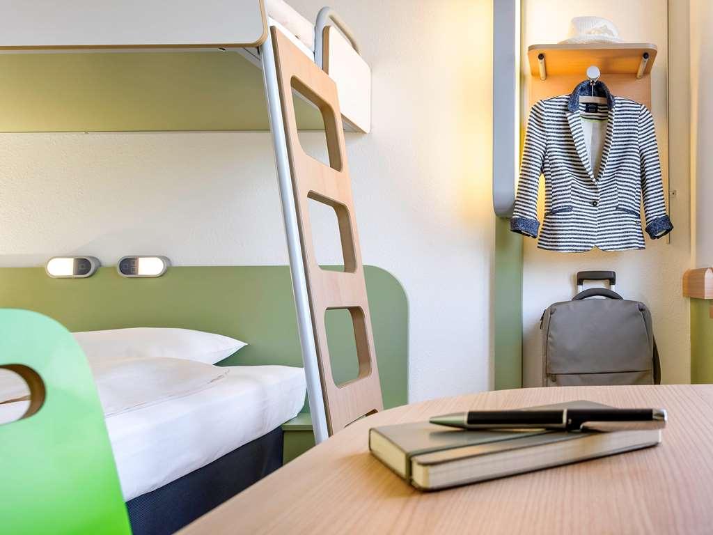 Ibis Budget Berlin Ost Pokoj fotografie